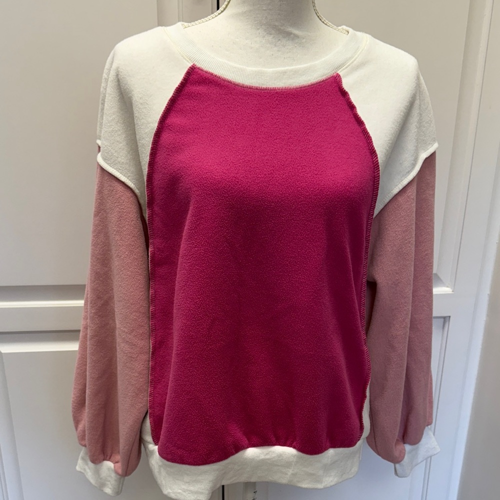 Colorblock Sweatshirt with Pink and White